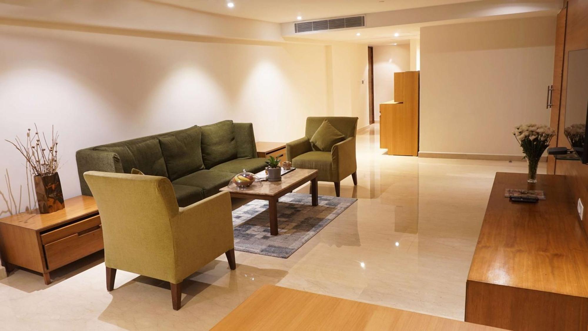 Radisson Blu Plaza Hotel Hyderabad Banjara Hills Zewnętrze zdjęcie
